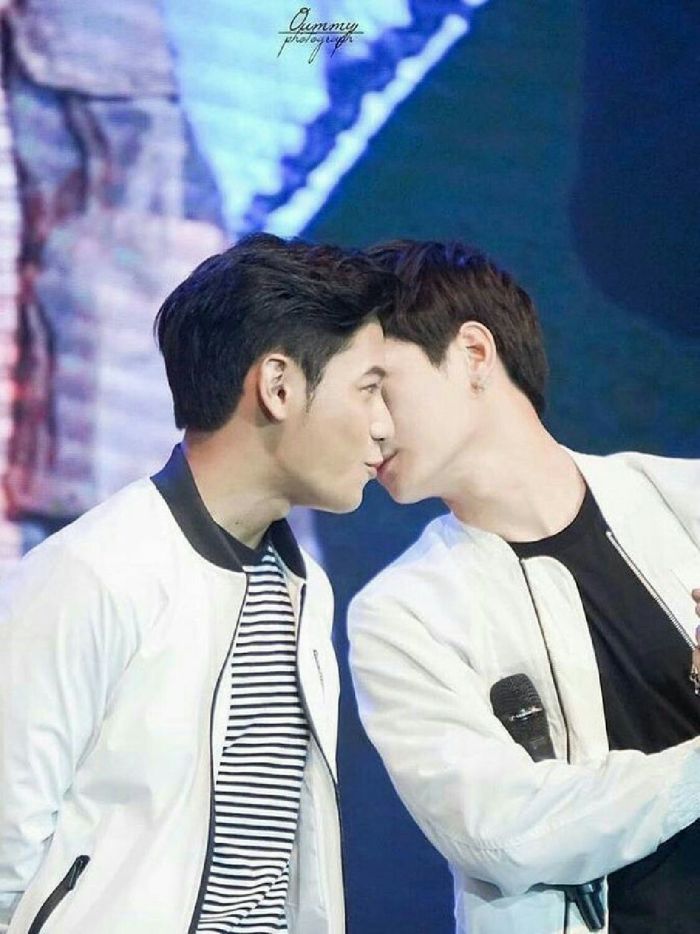 ปก รุ่นพี่ครับรับรักผมทีครับ