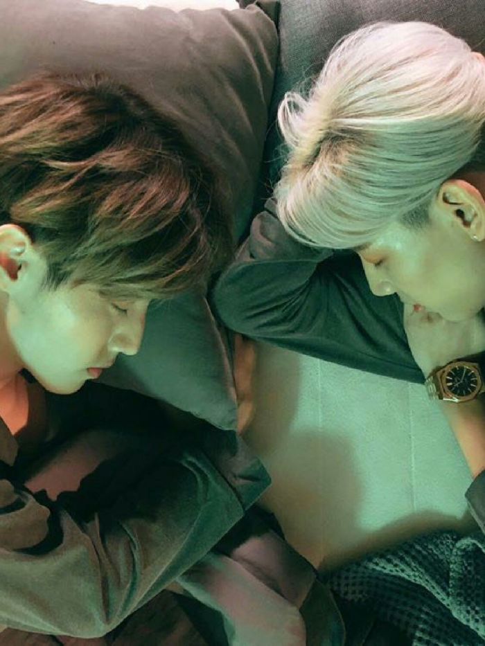 ปก น้องชายครับรักกันมั้ย#MARKBAM