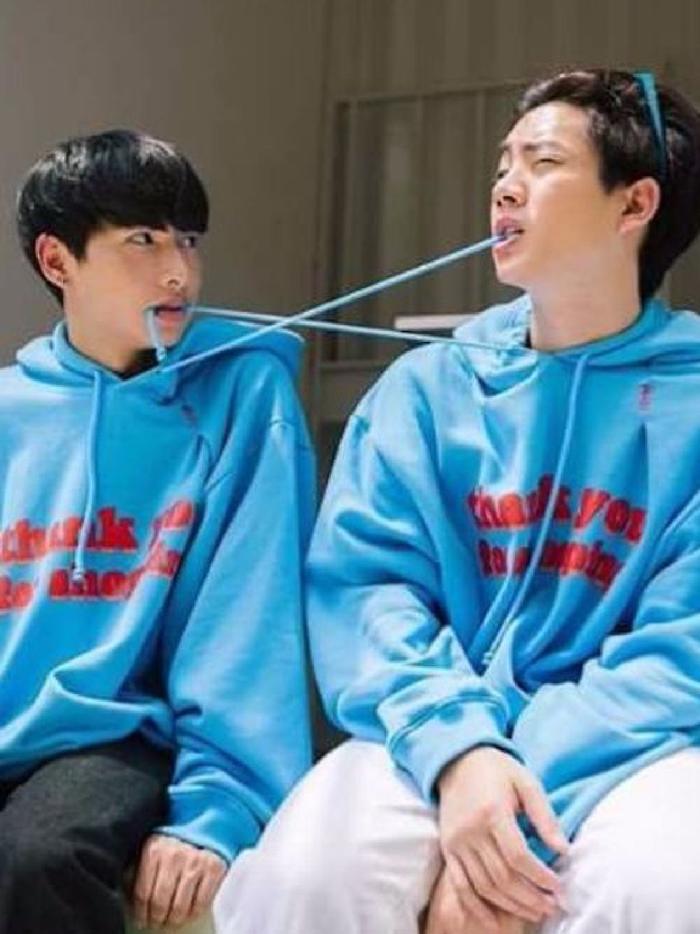 The of love พี่รหัสตัวร้าย กะ นายตัวเล็ก OFFGUN 