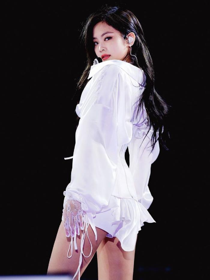 ปก ลูกเมียน้อย🔥 [jenlisa]