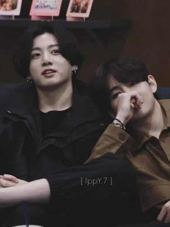 รักทรามวัยของนายมาเฟีย  ✨❤[ KOOKV ]